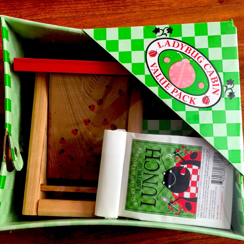 Ladybug cabin for outdoor garden